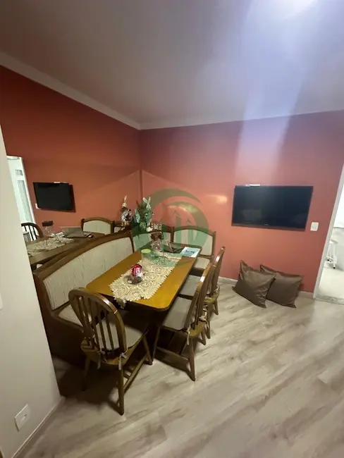 Foto 2 de Casa com 2 quartos à venda, 114m2 em Vila Luzita, Santo Andre - SP