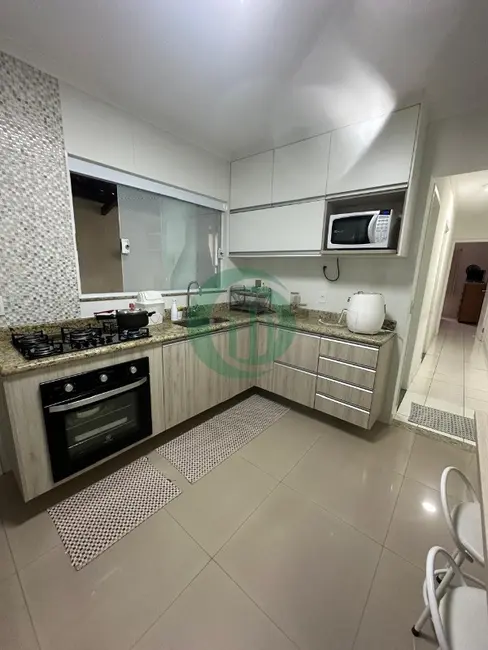 Foto 4 de Casa com 2 quartos à venda, 114m2 em Vila Luzita, Santo Andre - SP