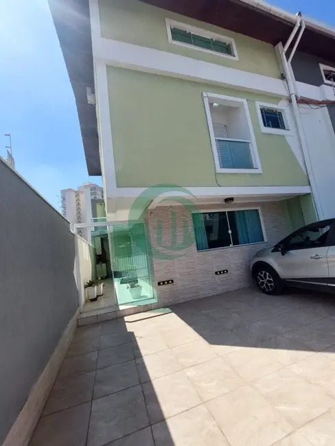 Foto 1 de Casa com 4 quartos à venda e para alugar, 200m2 em Vila Pires, Santo Andre - SP