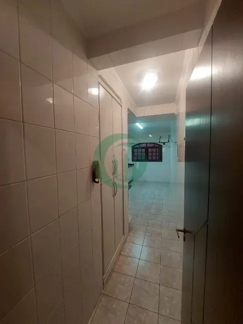 Foto 6 de Casa com 2 quartos à venda, 225m2 em Parque Marajoara, Santo Andre - SP