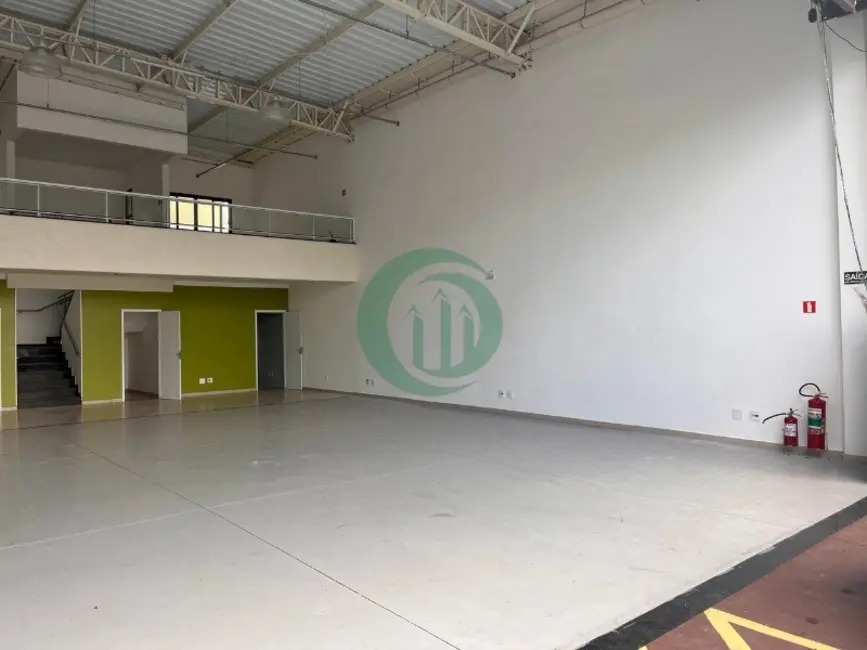 Sala Comercial para alugar, 200m2 em Jardim do Estádio, Santo Andre - SP - imagem 3 Foto 3 de Sala Comercial para alugar, 200m2 em Jardim do Estádio, Santo Andre - SP