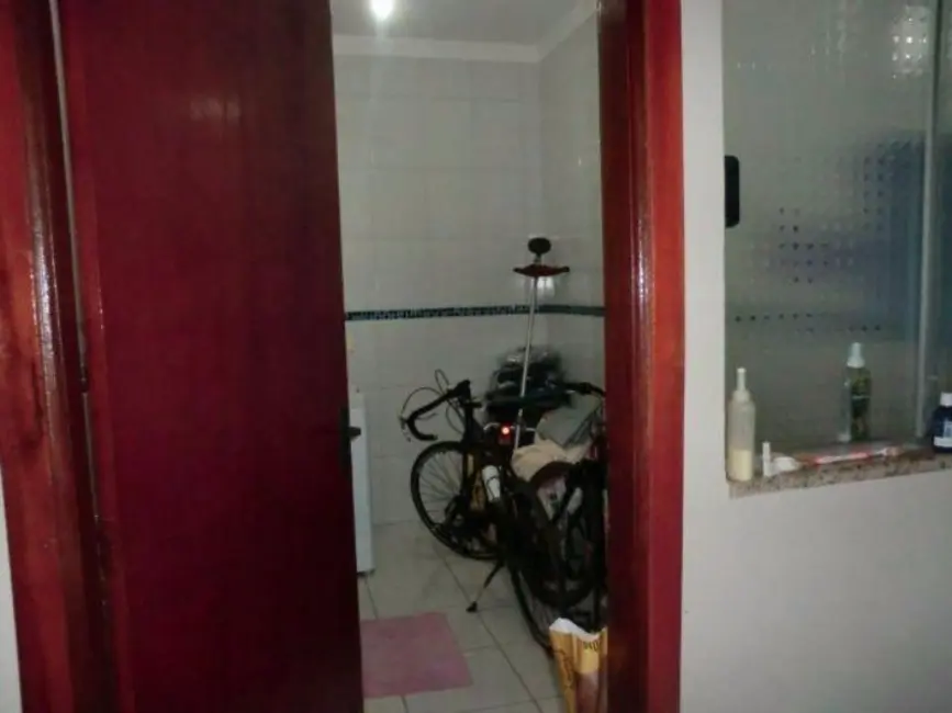 Casa com 2 quartos à venda, 210m2 em Ilha Solteira - SP - imagem 8 Foto 8 de Casa com 2 quartos à venda, 210m2 em Ilha Solteira - SP