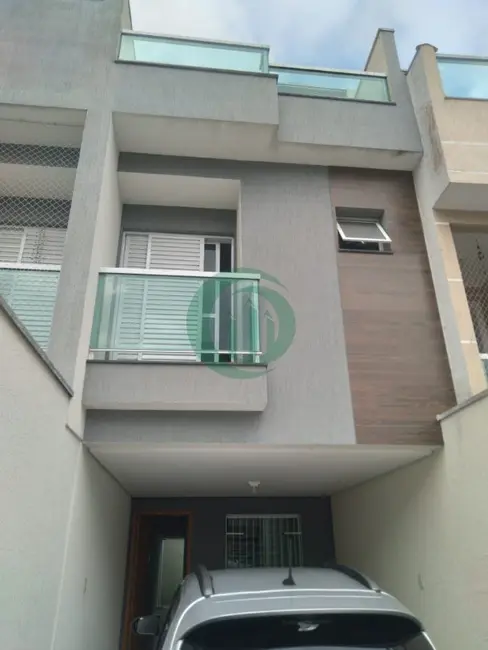 Casa com 2 quartos à venda, 110m2 em Vila Cecília Maria, Santo Andre - SP - imagem 1 Foto 1 de Casa com 2 quartos à venda, 110m2 em Vila Cecília Maria, Santo Andre - SP