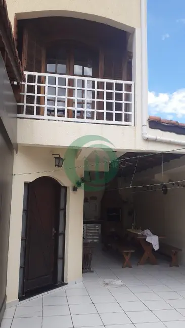 Foto 1 de Casa com 3 quartos à venda, 147m2 em Vila Lucinda, Santo Andre - SP