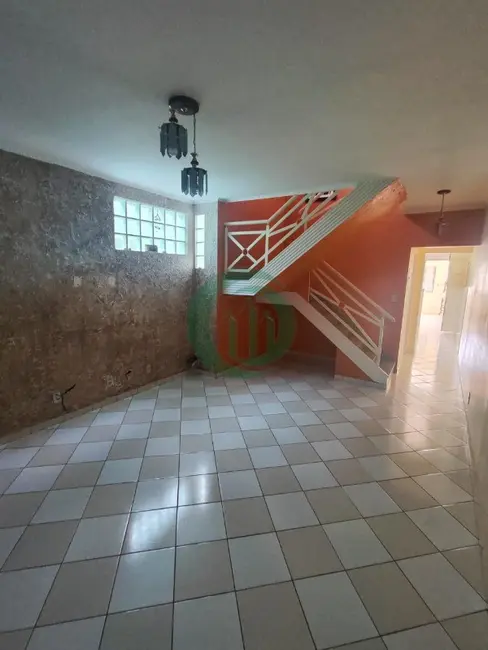 Foto 1 de Casa com 3 quartos à venda, 200m2 em Parque Gerassi, Santo Andre - SP