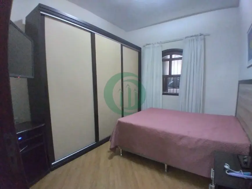 Foto 9 de Casa com 2 quartos à venda, 86m2 em Santo Andre - SP