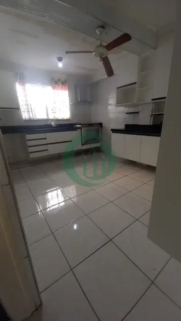 Casa com 3 quartos à venda, 374m2 em Vila Helena, Santo Andre - SP - imagem 6 Foto 6 de Casa com 3 quartos à venda, 374m2 em Vila Helena, Santo Andre - SP