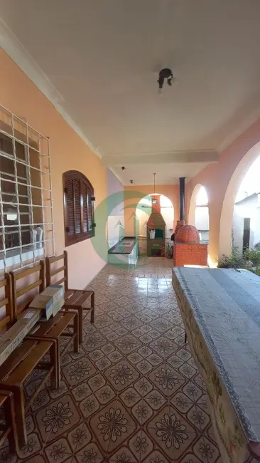 Casa com 3 quartos à venda, 374m2 em Vila Helena, Santo Andre - SP - imagem 1 Foto 1 de Casa com 3 quartos à venda, 374m2 em Vila Helena, Santo Andre - SP