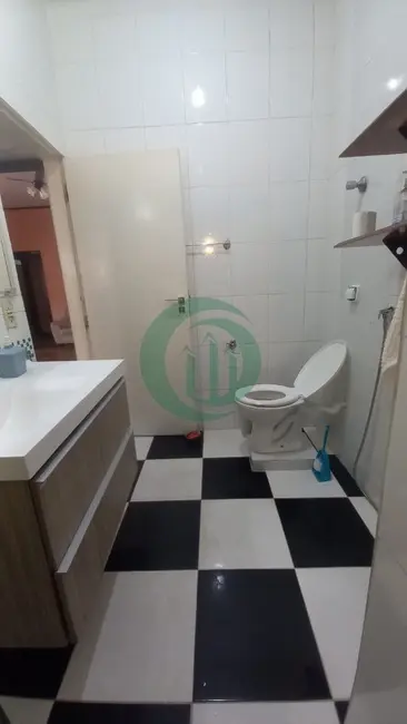 Casa com 3 quartos à venda, 374m2 em Vila Helena, Santo Andre - SP - imagem 9 Foto 9 de Casa com 3 quartos à venda, 374m2 em Vila Helena, Santo Andre - SP