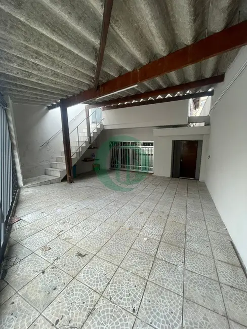 Foto 2 de Casa com 2 quartos para alugar, 127m2 em Vila Bela Vista, Santo Andre - SP