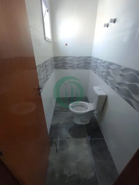 Foto 4 de Casa com 2 quartos à venda, 88m2 em Vila Cecília Maria, Santo Andre - SP