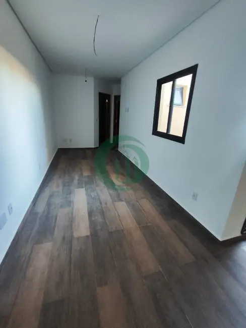 Foto 2 de Apartamento com 2 quartos à venda, 48m2 em Vila Vitória, Santo Andre - SP