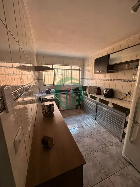 Foto 6 de Casa com 2 quartos à venda, 208m2 em Vila Linda, Santo Andre - SP