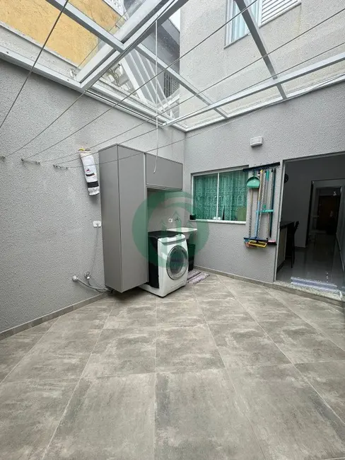 Foto 9 de Casa com 3 quartos à venda, 184m2 em Vila Cecília Maria, Santo Andre - SP