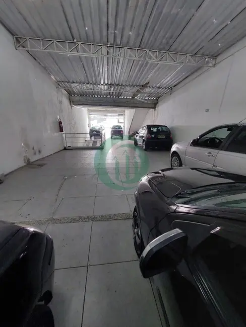 Foto 1 de Sala Comercial para alugar, 250m2 em Vila Alzira, Santo Andre - SP