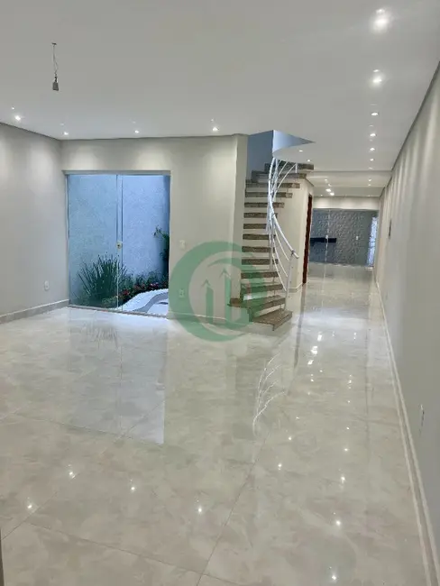 Foto 3 de Casa com 3 quartos à venda, 210m2 em Parque das Nações, Santo Andre - SP