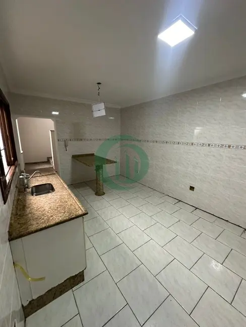 Casa de Condomínio com 3 quartos à venda, 131m2 em Silveira, Santo Andre - SP - imagem 4 Foto 4 de Casa de Condomínio com 3 quartos à venda, 131m2 em Silveira, Santo Andre - SP