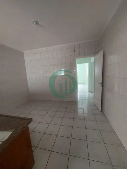 Foto 1 de Casa com 2 quartos para alugar, 140m2 em Vila Pires, Santo Andre - SP