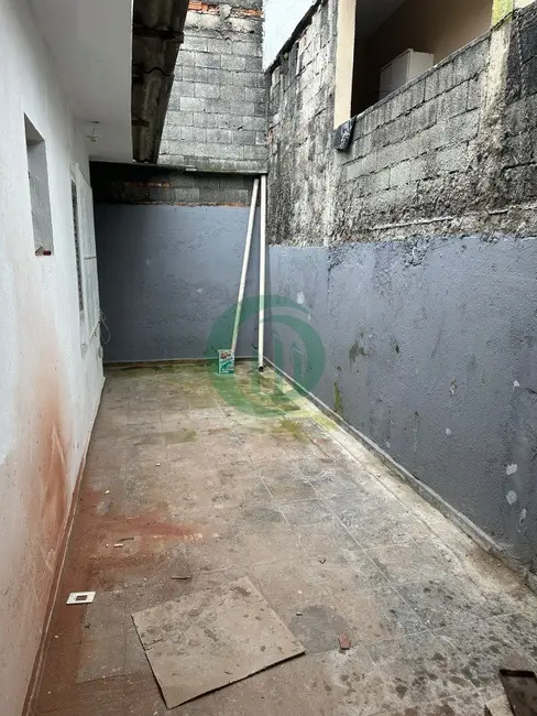 Foto 9 de Casa com 2 quartos à venda e para alugar, 130m2 em Vila Luzita, Santo Andre - SP