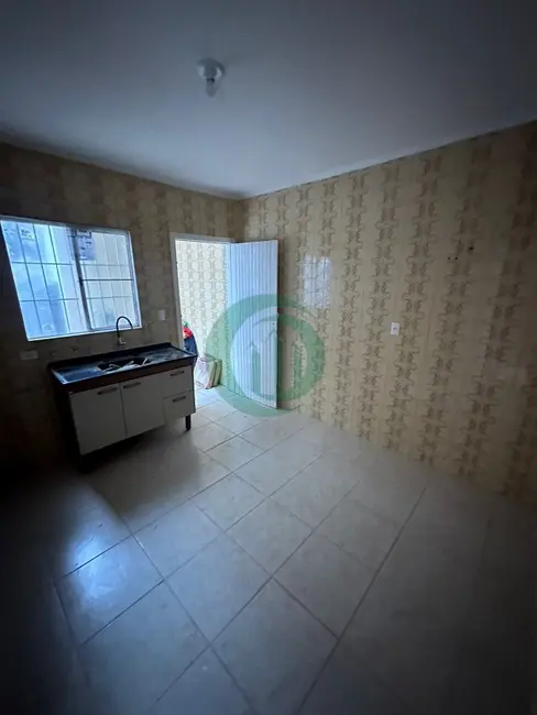 Foto 4 de Casa com 2 quartos à venda e para alugar, 130m2 em Vila Luzita, Santo Andre - SP