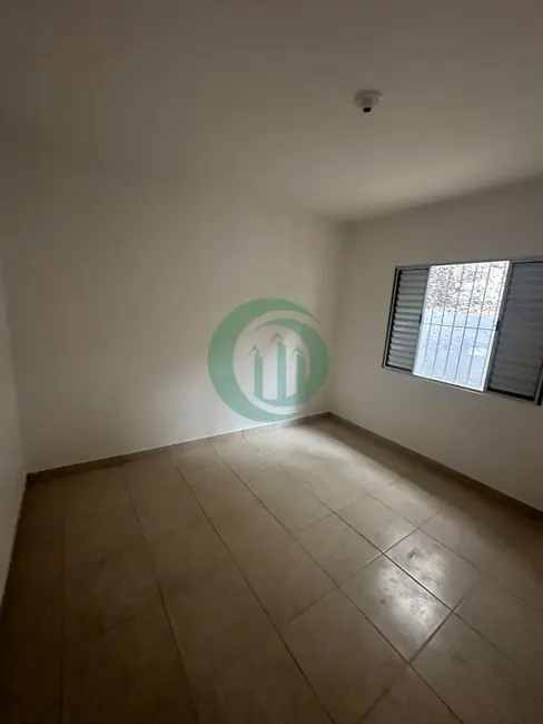 Foto 7 de Casa com 2 quartos à venda e para alugar, 130m2 em Vila Luzita, Santo Andre - SP