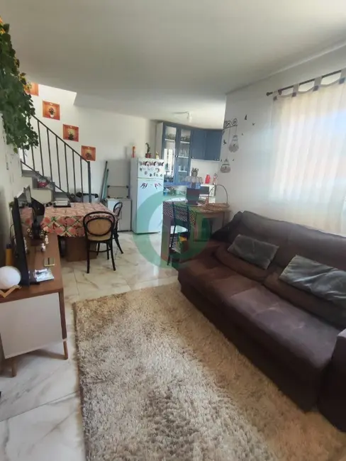 Foto 3 de Apartamento com 2 quartos à venda, 100m2 em Vila Cecília Maria, Santo Andre - SP