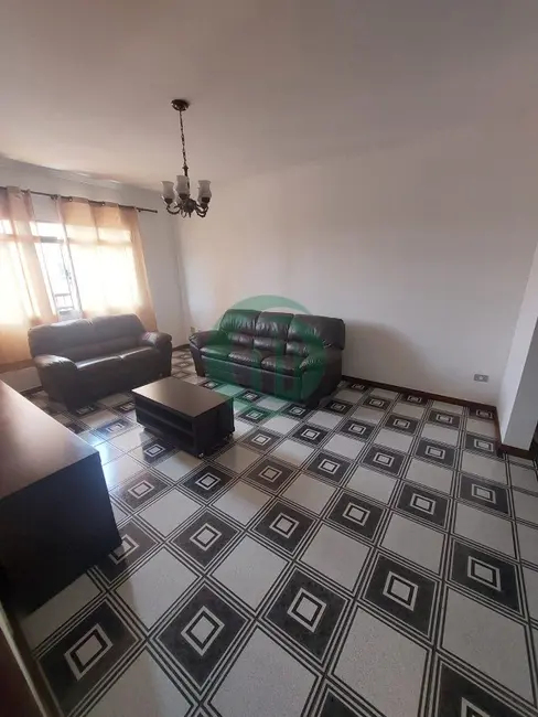 Foto 6 de Casa com 5 quartos para alugar, 200m2 em Jardim do Estádio, Santo Andre - SP