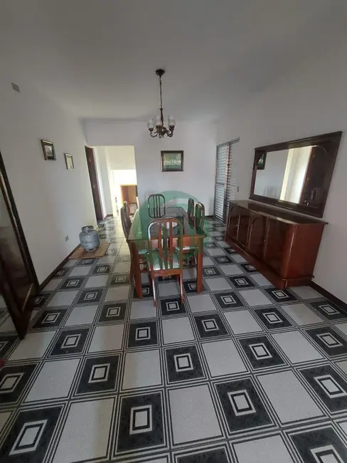 Foto 4 de Casa com 5 quartos para alugar, 200m2 em Jardim do Estádio, Santo Andre - SP