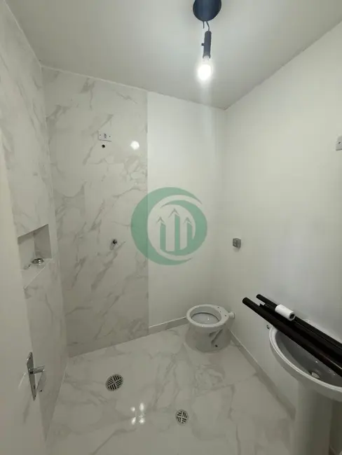 Foto 8 de Casa com 2 quartos à venda, 167m2 em Jardim Ipanema, Santo Andre - SP