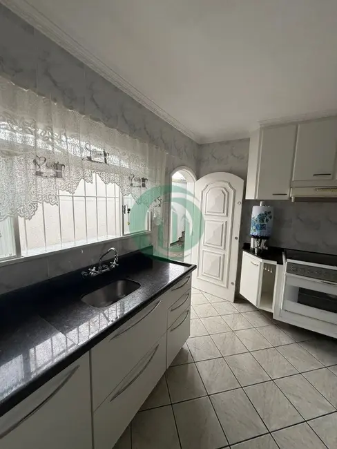 Foto 6 de Casa com 2 quartos à venda, 167m2 em Jardim Ipanema, Santo Andre - SP