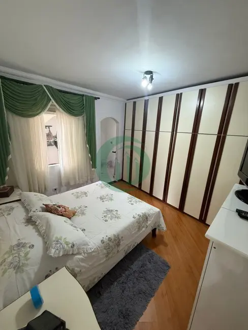 Foto 9 de Casa com 2 quartos à venda, 167m2 em Jardim Ipanema, Santo Andre - SP