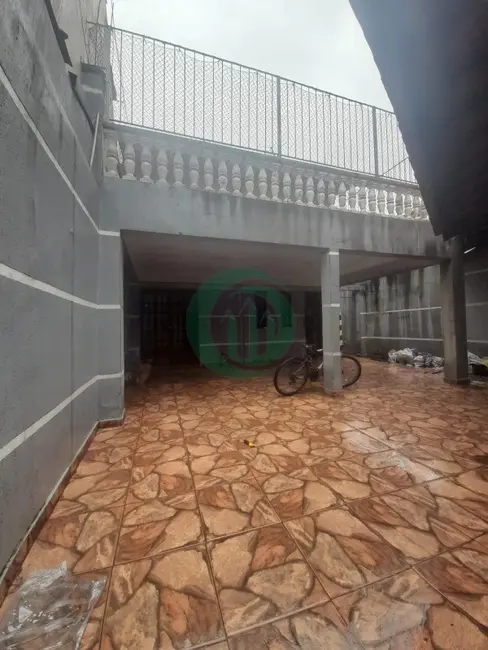 Foto 1 de Casa com 3 quartos para alugar, 300m2 em Vila Helena, Santo Andre - SP