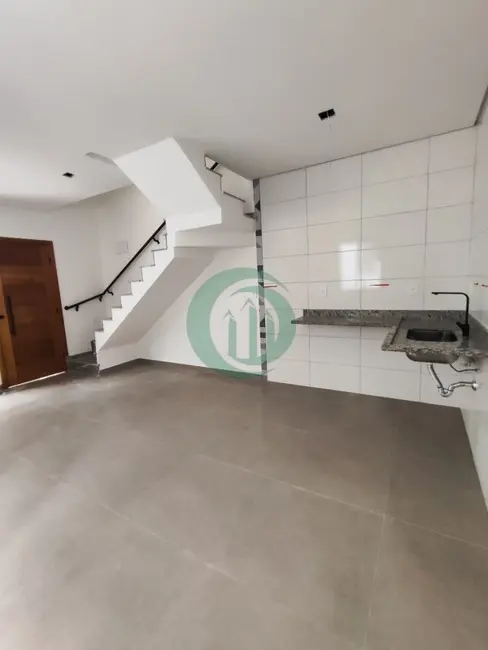 Foto 3 de Casa com 2 quartos à venda, 90m2 em Vila Pires, Santo Andre - SP