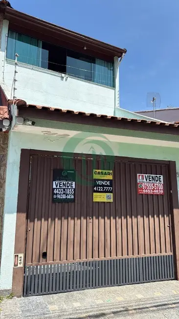 Casa com 3 quartos à venda, 215m2 em Jardim Las Vegas, Santo Andre - SP - imagem 2 Foto 2 de Casa com 3 quartos à venda, 215m2 em Jardim Las Vegas, Santo Andre - SP