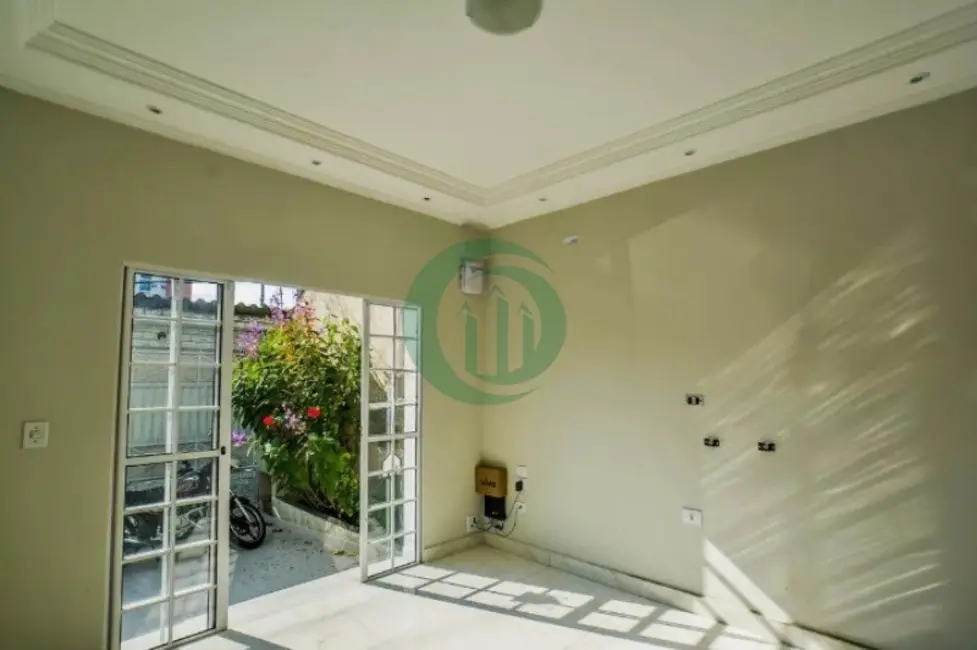 Foto 2 de Casa com 3 quartos à venda e para alugar, 200m2 em Jardim Jamaica, Santo Andre - SP