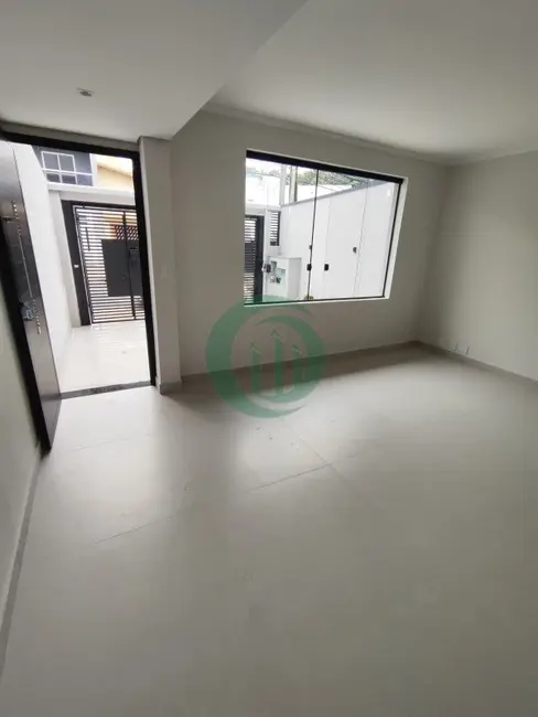 Foto 8 de Casa com 2 quartos à venda, 118m2 em Vila Scarpelli, Santo Andre - SP