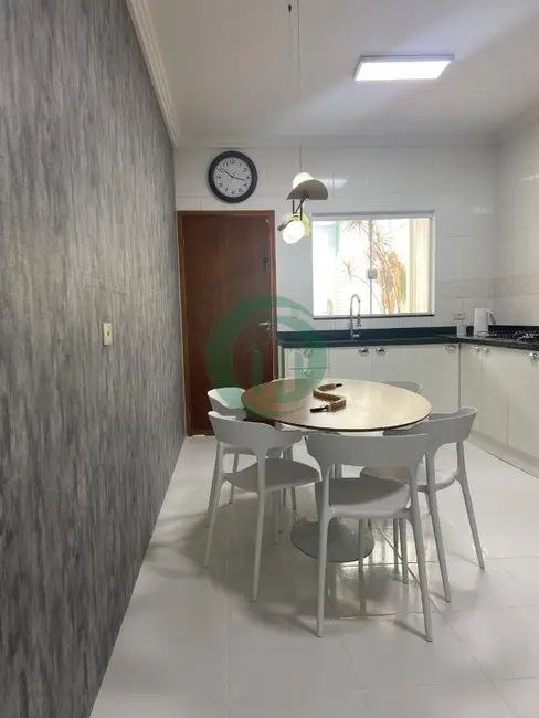 Foto 9 de Casa com 3 quartos à venda, 138m2 em Vila Pires, Santo Andre - SP