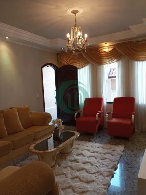 Foto 2 de Casa com 3 quartos à venda, 247m2 em Jardim Las Vegas, Santo Andre - SP