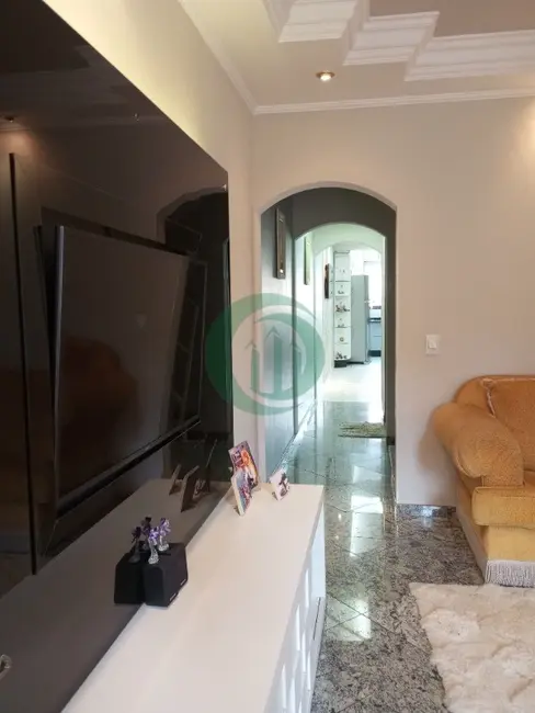 Foto 5 de Casa com 3 quartos à venda, 247m2 em Jardim Las Vegas, Santo Andre - SP