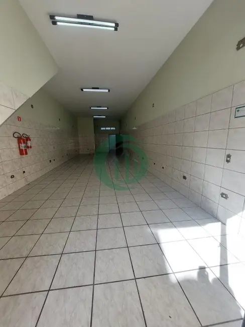 Foto 4 de Sala Comercial para alugar, 100m2 em Jardim Las Vegas, Santo Andre - SP