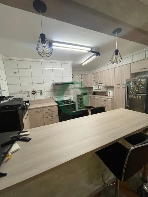 Casa com 5 quartos à venda, 255m2 em Jardim Las Vegas, Santo Andre - SP - imagem 8 Foto 8 de Casa com 5 quartos à venda, 255m2 em Jardim Las Vegas, Santo Andre - SP