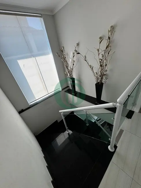 Foto 8 de Casa com 3 quartos à venda, 325m2 em Jardim Santo Antônio de Pádua, Santo Andre - SP