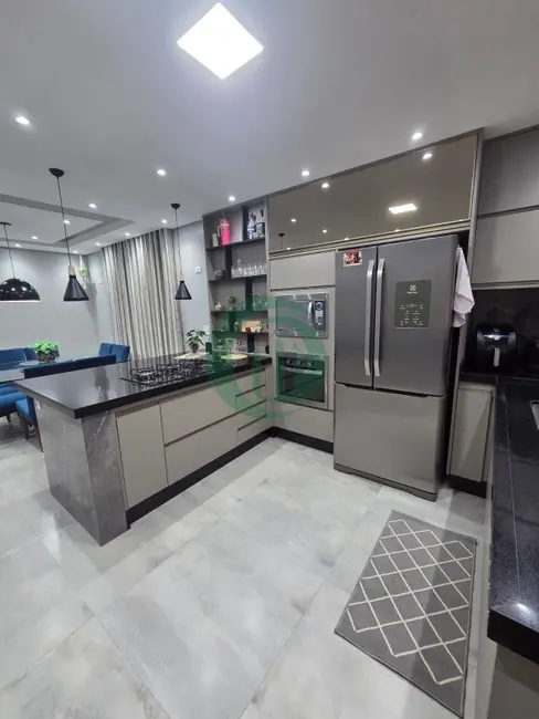 Foto 1 de Casa com 3 quartos à venda, 180m2 em Parque Marajoara, Santo Andre - SP