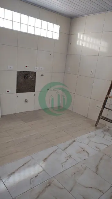 Foto 2 de Casa com 1 quarto para alugar, 70m2 em Vila Eldízia, Santo Andre - SP