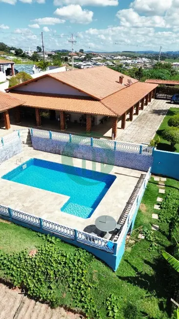Foto 1 de Chácara com 5 quartos à venda, 400m2 em Pinhalzinho - SP