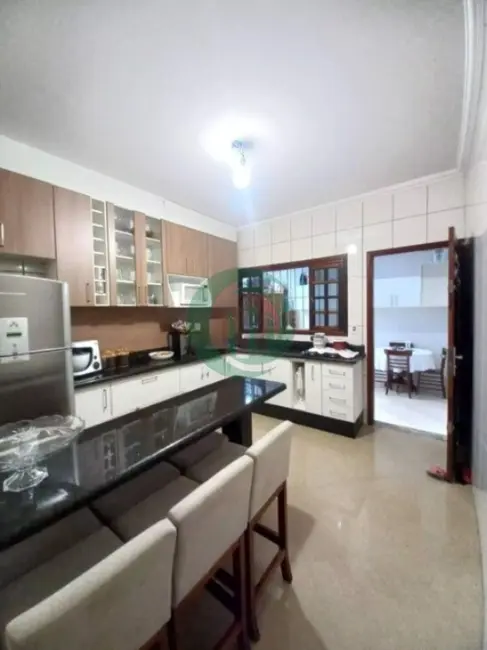 Foto 4 de Casa com 3 quartos à venda, 132m2 em Parque São Vicente, Maua - SP