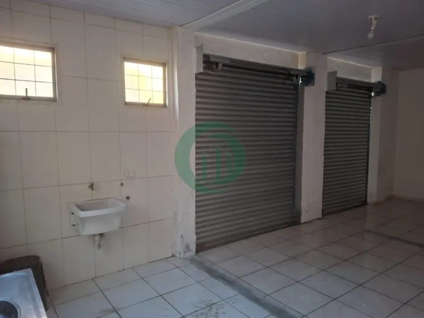 Foto 2 de Sala Comercial para alugar, 60m2 em Vila Alice, Santo Andre - SP