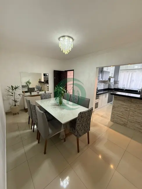 Foto 5 de Casa com 3 quartos à venda, 167m2 em Vila Mazzei, Santo Andre - SP