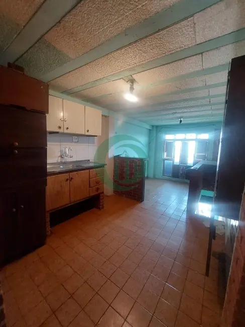 Casa com 1 quarto para alugar, 45m2 em Vila Metalúrgica, Santo Andre - SP - imagem 3 Foto 3 de Casa com 1 quarto para alugar, 45m2 em Vila Metalúrgica, Santo Andre - SP