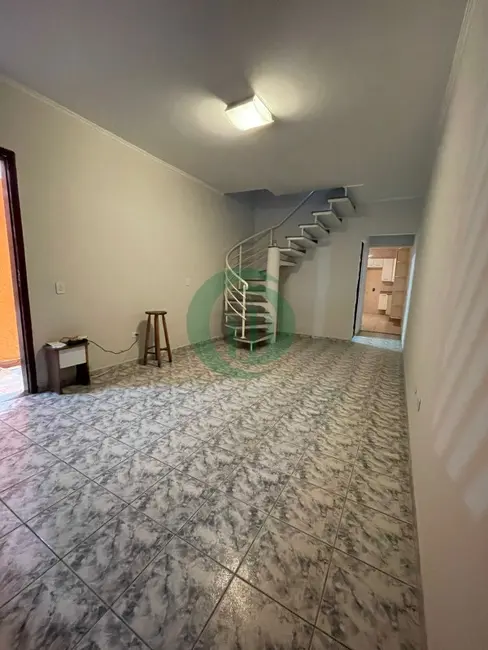 Foto 1 de Casa com 3 quartos para alugar, 130m2 em Jardim Las Vegas, Santo Andre - SP